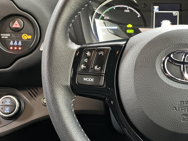 Toyota Yaris VVT-h Excel - U1165