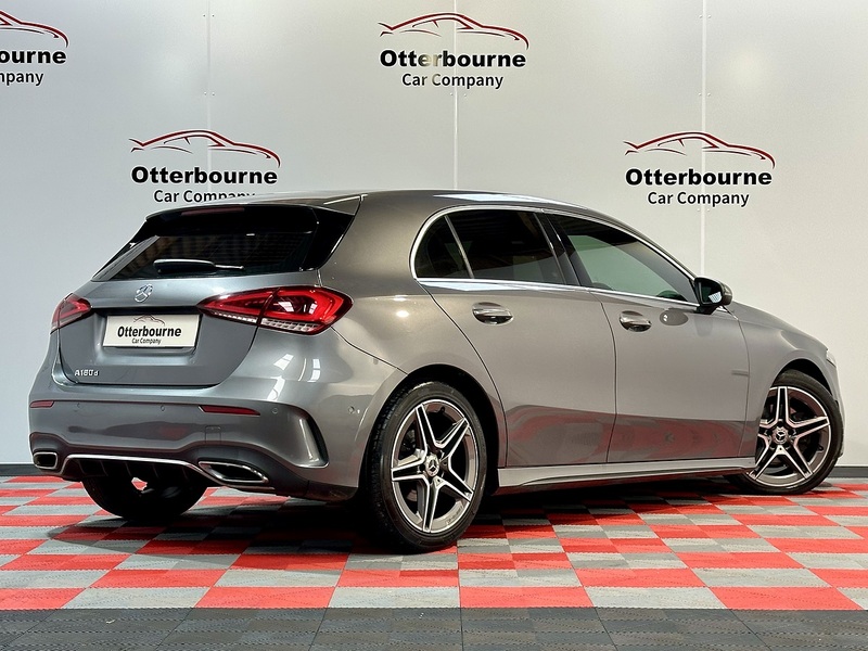 Mercedes-Benz A Class A180d AMG Line - U1206