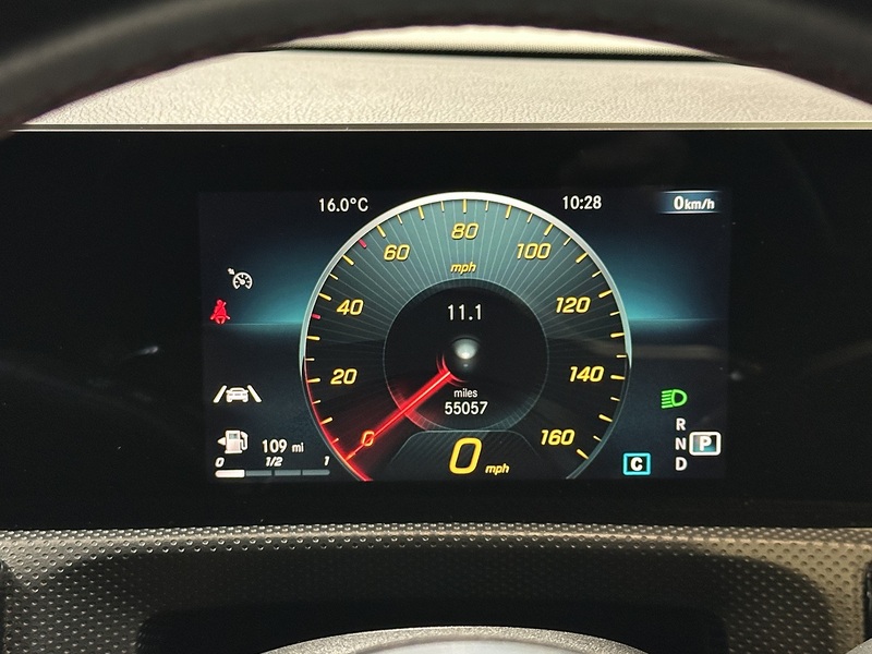 Mercedes-Benz A Class A180d AMG Line - U1206