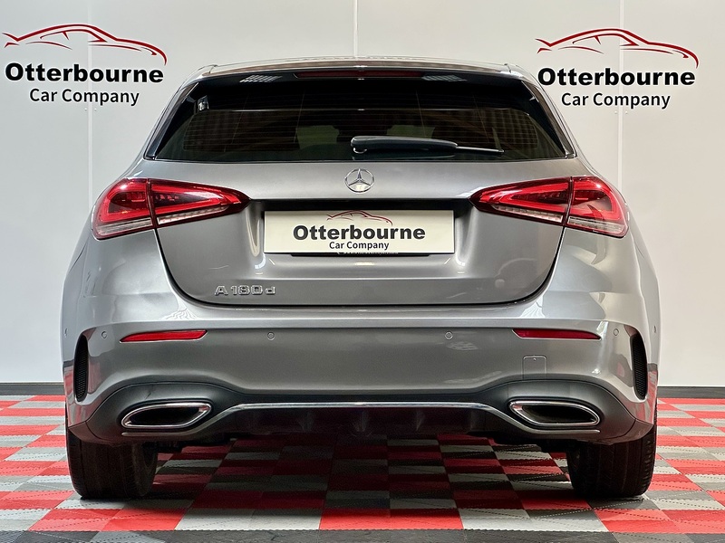 Mercedes-Benz A Class A180d AMG Line - U1206