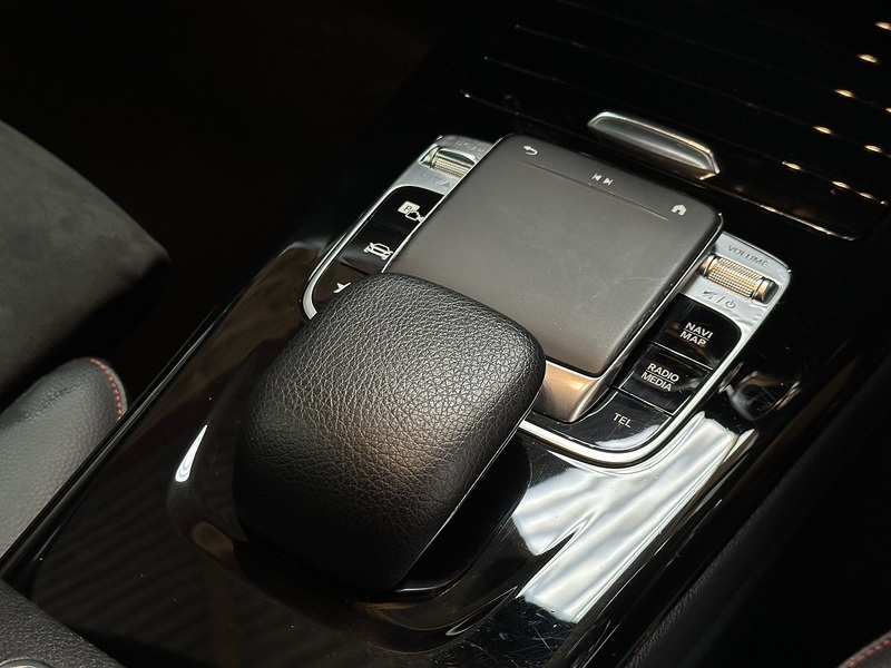 Mercedes-Benz A Class A180d AMG Line - U1206