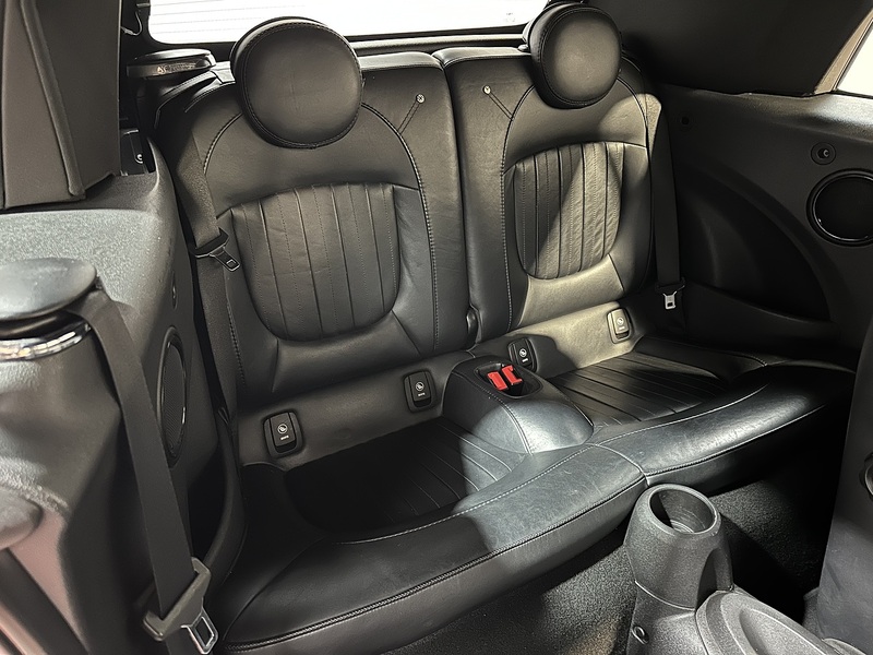 MINI Convertible John Cooper Works - U1208