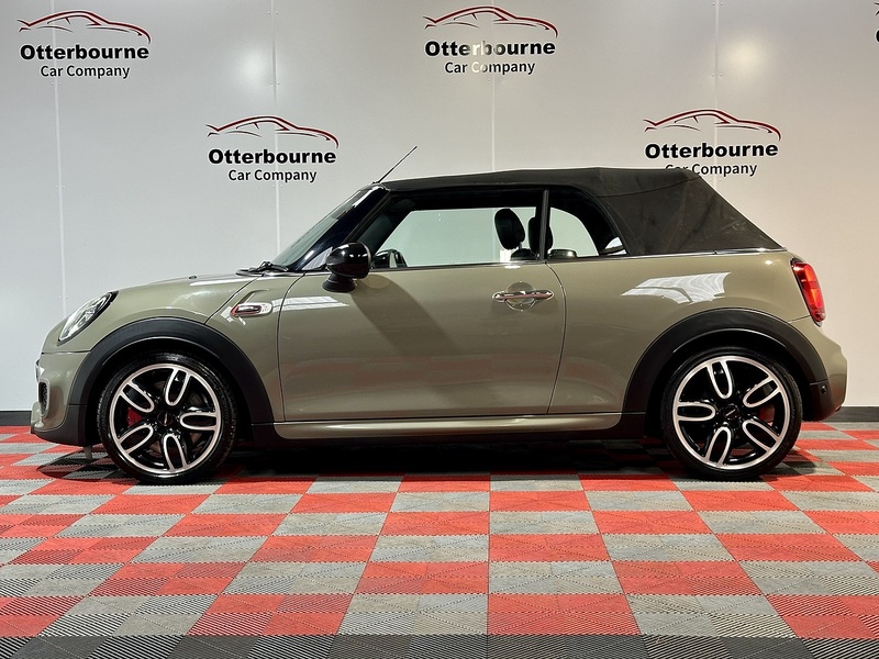 MINI Convertible John Cooper Works - U1208