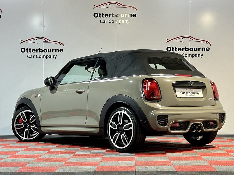 MINI Convertible John Cooper Works - U1208