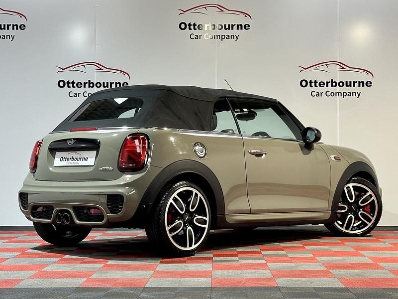 MINI Convertible John Cooper Works - U1208