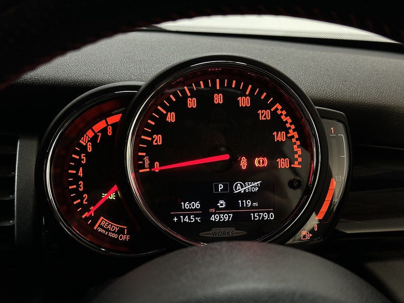 MINI Convertible John Cooper Works - U1208