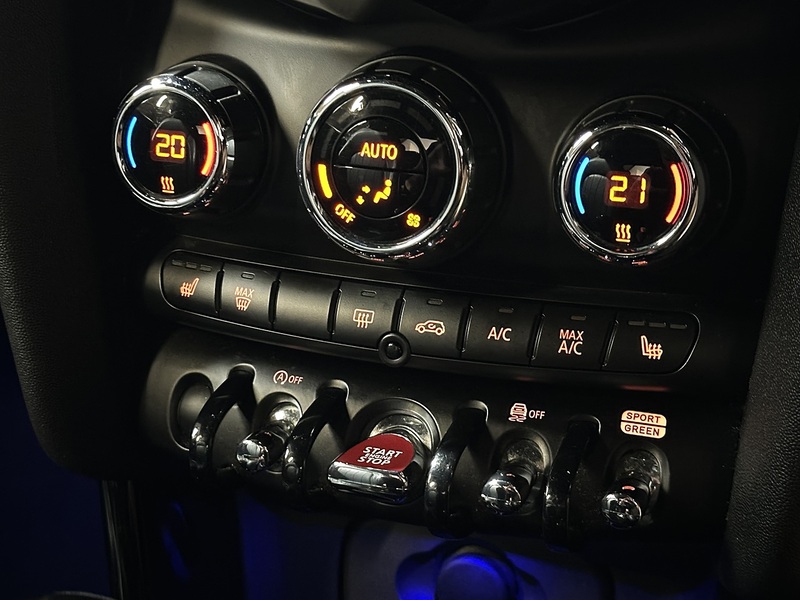 MINI Convertible John Cooper Works - U1208