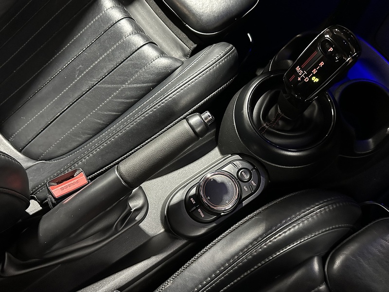 MINI Convertible John Cooper Works - U1208