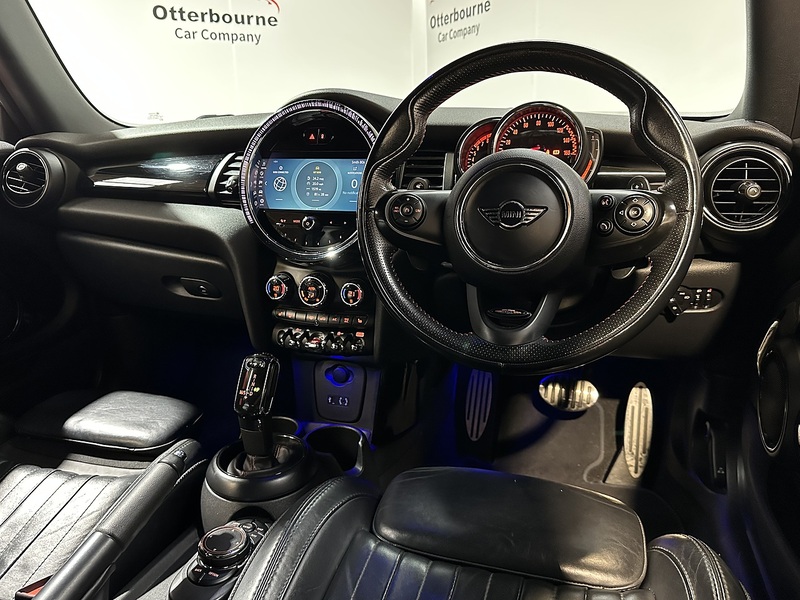 MINI Convertible John Cooper Works - U1208