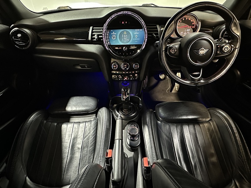 MINI Convertible John Cooper Works - U1208