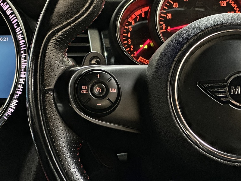 MINI Convertible John Cooper Works - U1208