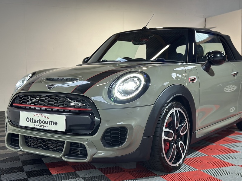 MINI Convertible John Cooper Works - U1208
