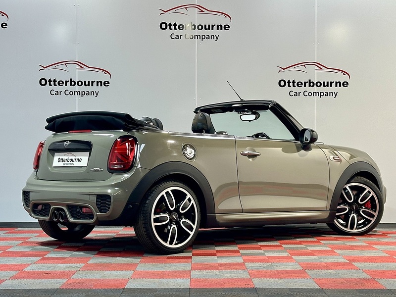 MINI Convertible John Cooper Works - U1208