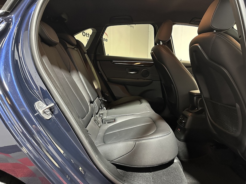 BMW 2 Series Active Tourer 220d Luxury - U1210