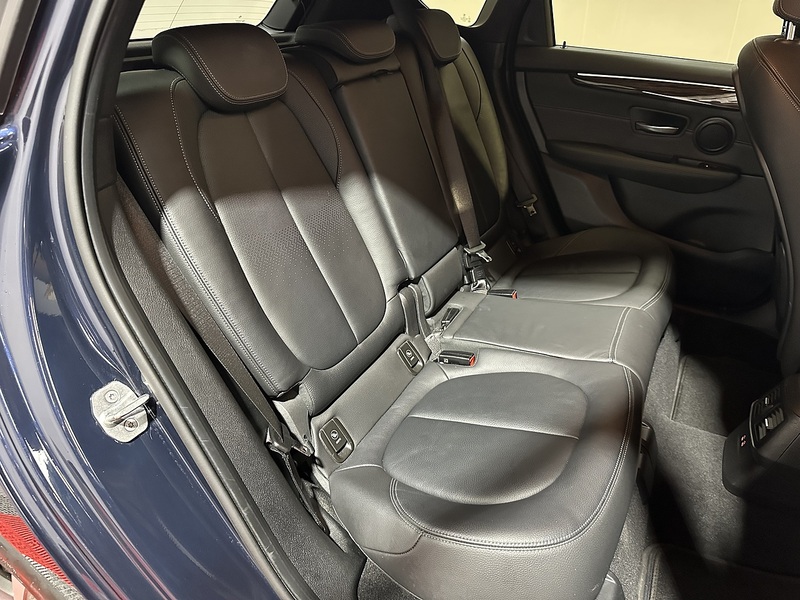 BMW 2 Series Active Tourer 220d Luxury - U1210