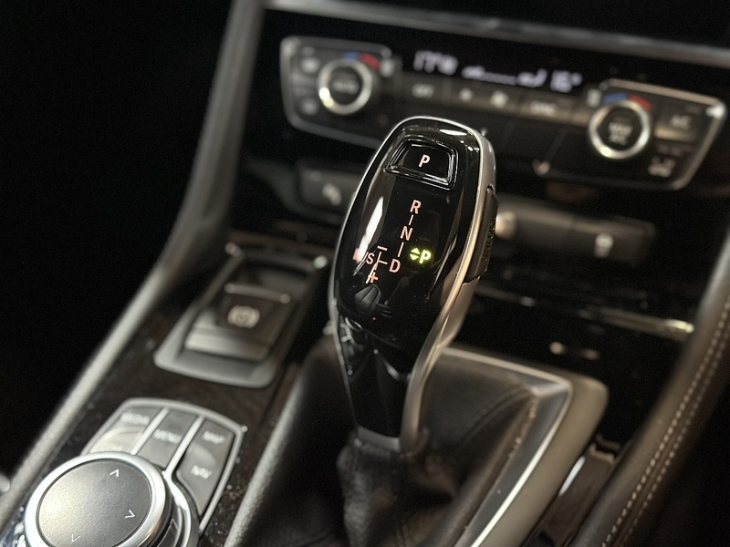 BMW 2 Series Active Tourer 220d Luxury - U1210