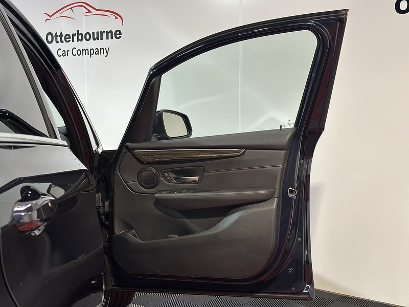 BMW 2 Series Active Tourer 220d Luxury - U1210