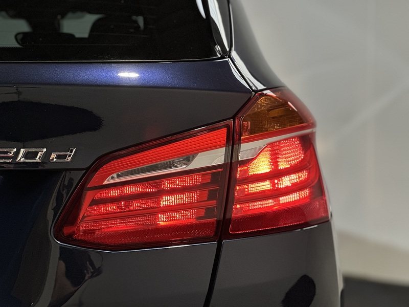 BMW 2 Series Active Tourer 220d Luxury - U1210