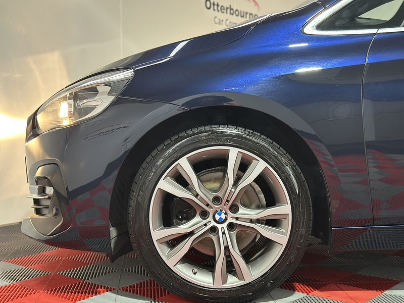 BMW 2 Series Active Tourer 220d Luxury - U1210
