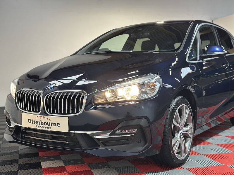 BMW 2 Series Active Tourer 220d Luxury - U1210
