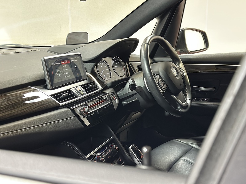 BMW 2 Series Active Tourer 220d Luxury - U1210