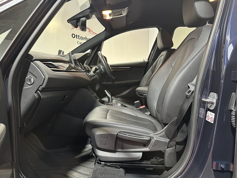 BMW 2 Series Active Tourer 220d Luxury - U1210