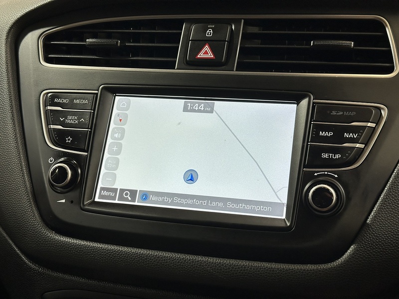 Hyundai i20 Play - U1212