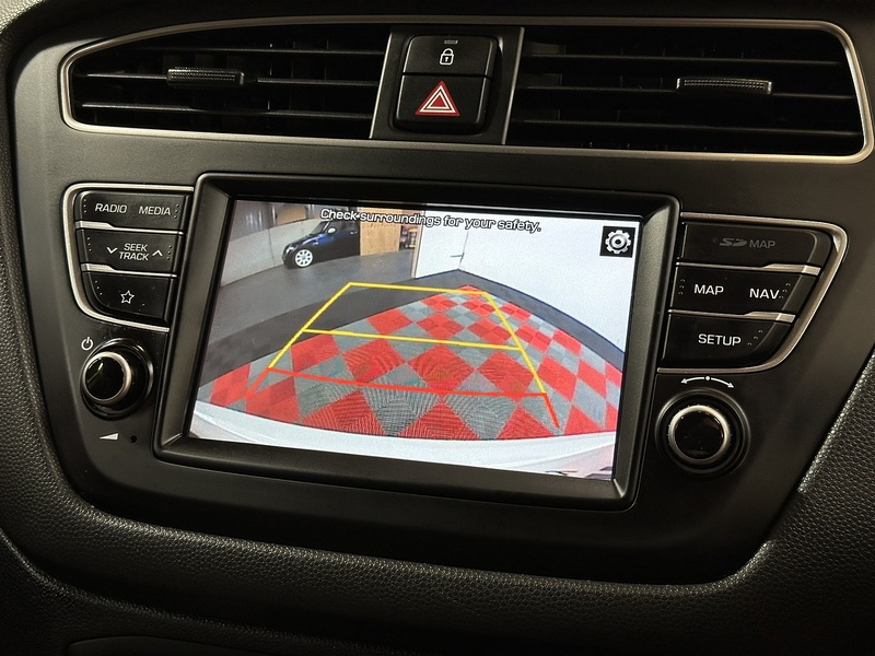 Hyundai i20 Play - U1212