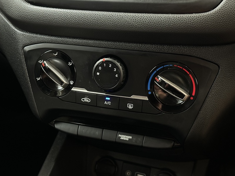 Hyundai i20 Play - U1212