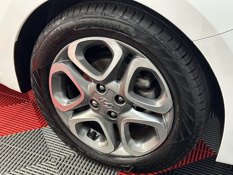 Hyundai i20 Play - U1212