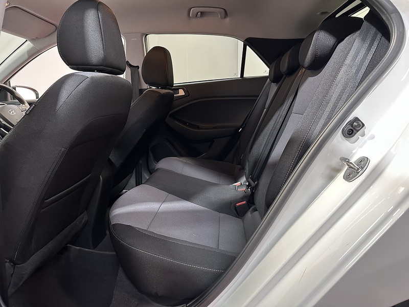 Hyundai i20 Play - U1212