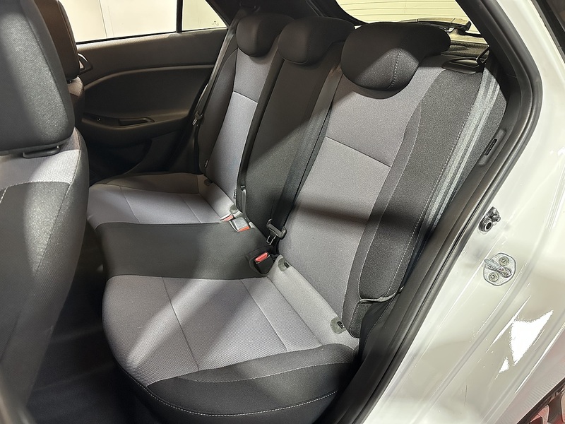 Hyundai i20 Play - U1212