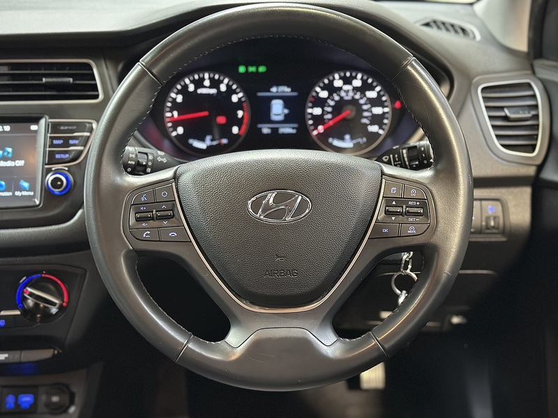 Hyundai i20 Play - U1212