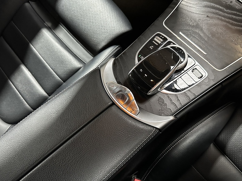 Mercedes-Benz C Class C250d AMG Line - U1213