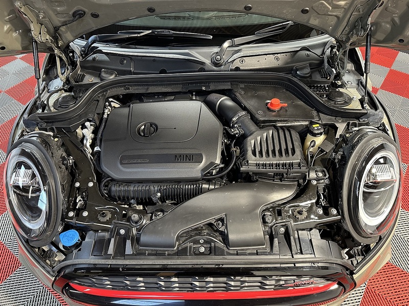 MINI Hatch John Cooper Works - U1215