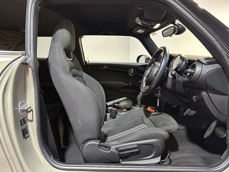 MINI Hatch John Cooper Works - U1215