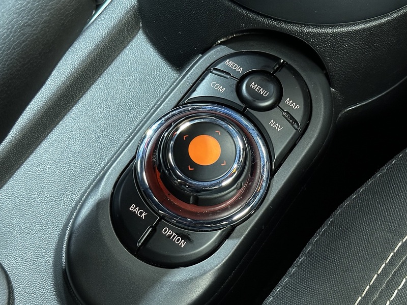 MINI Hatch John Cooper Works - U1215