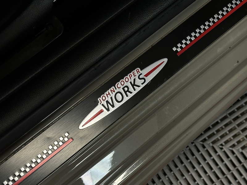 MINI Hatch John Cooper Works - U1215