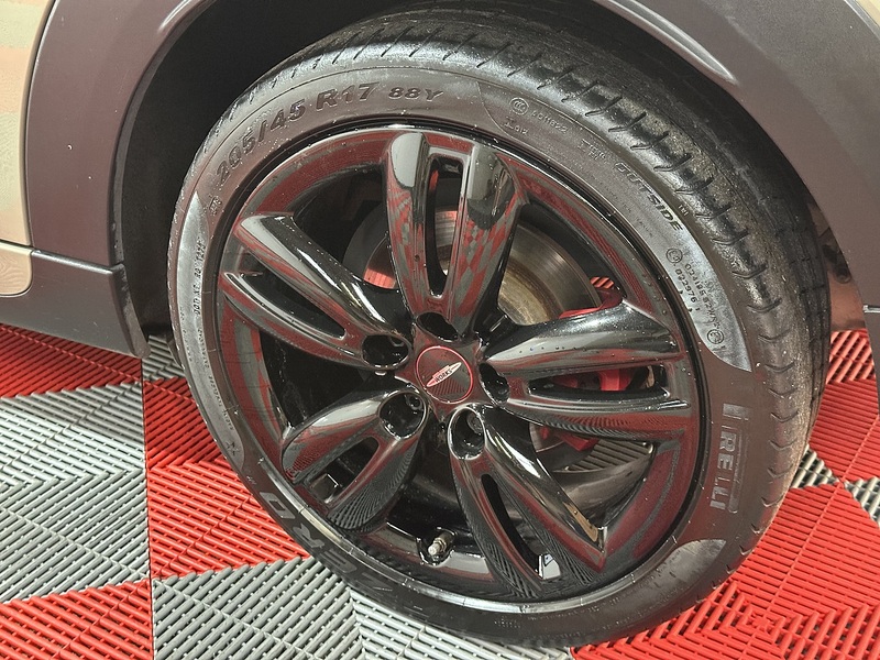 MINI Hatch John Cooper Works - U1215