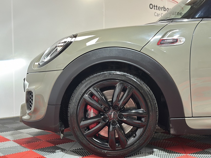 MINI Hatch John Cooper Works - U1215