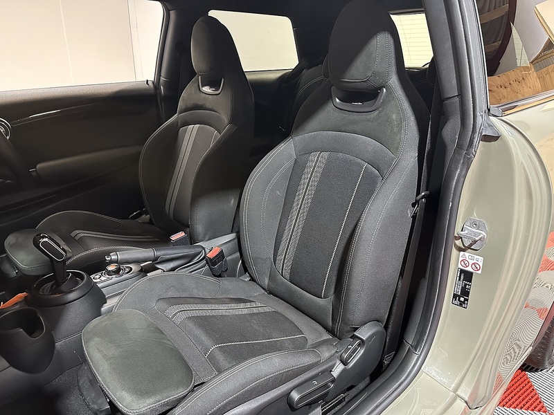 MINI Hatch John Cooper Works - U1215