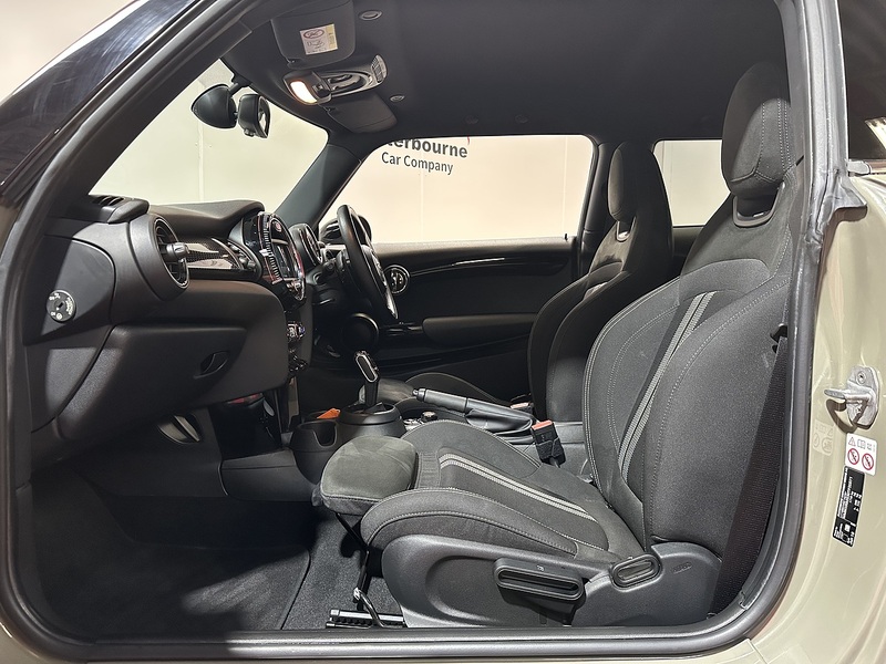 MINI Hatch John Cooper Works - U1215