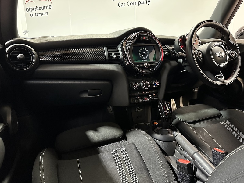 MINI Hatch John Cooper Works - U1215