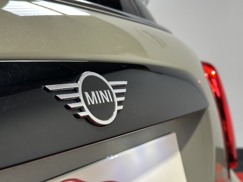 MINI Hatch John Cooper Works - U1215