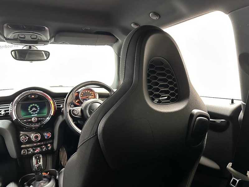 MINI Hatch John Cooper Works - U1215