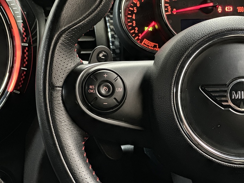 MINI Hatch John Cooper Works - U1215