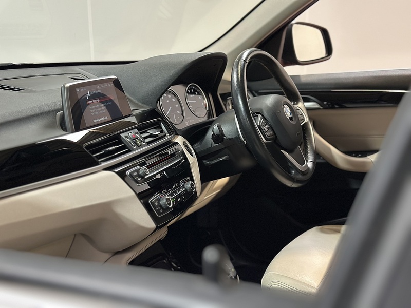 BMW X1 20i xLine - U1216