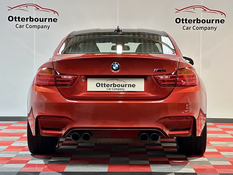 BMW M4 BiTurbo Competition - U1218