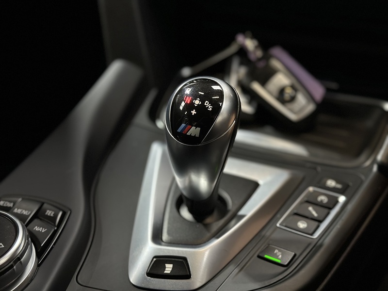 BMW M4 BiTurbo Competition - U1218