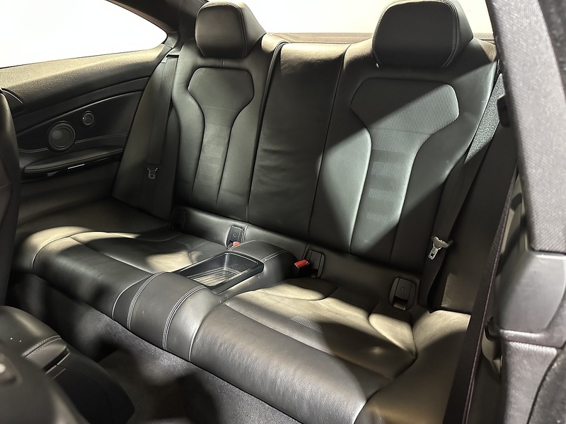 BMW M4 BiTurbo Competition - U1218